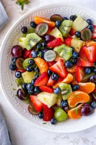 STRAWBERRY FRUIT SALAD